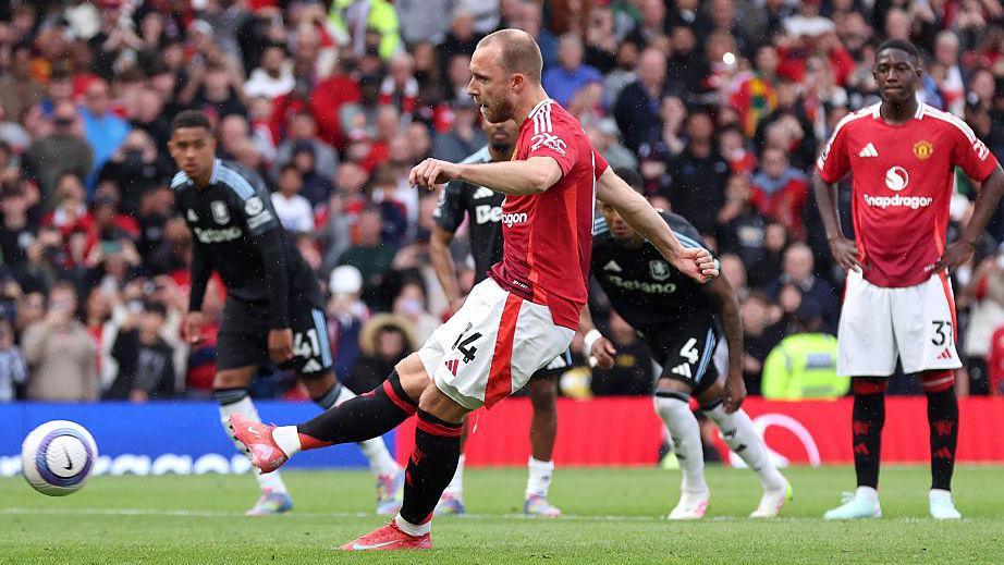 Manchester United vs Aston Villa